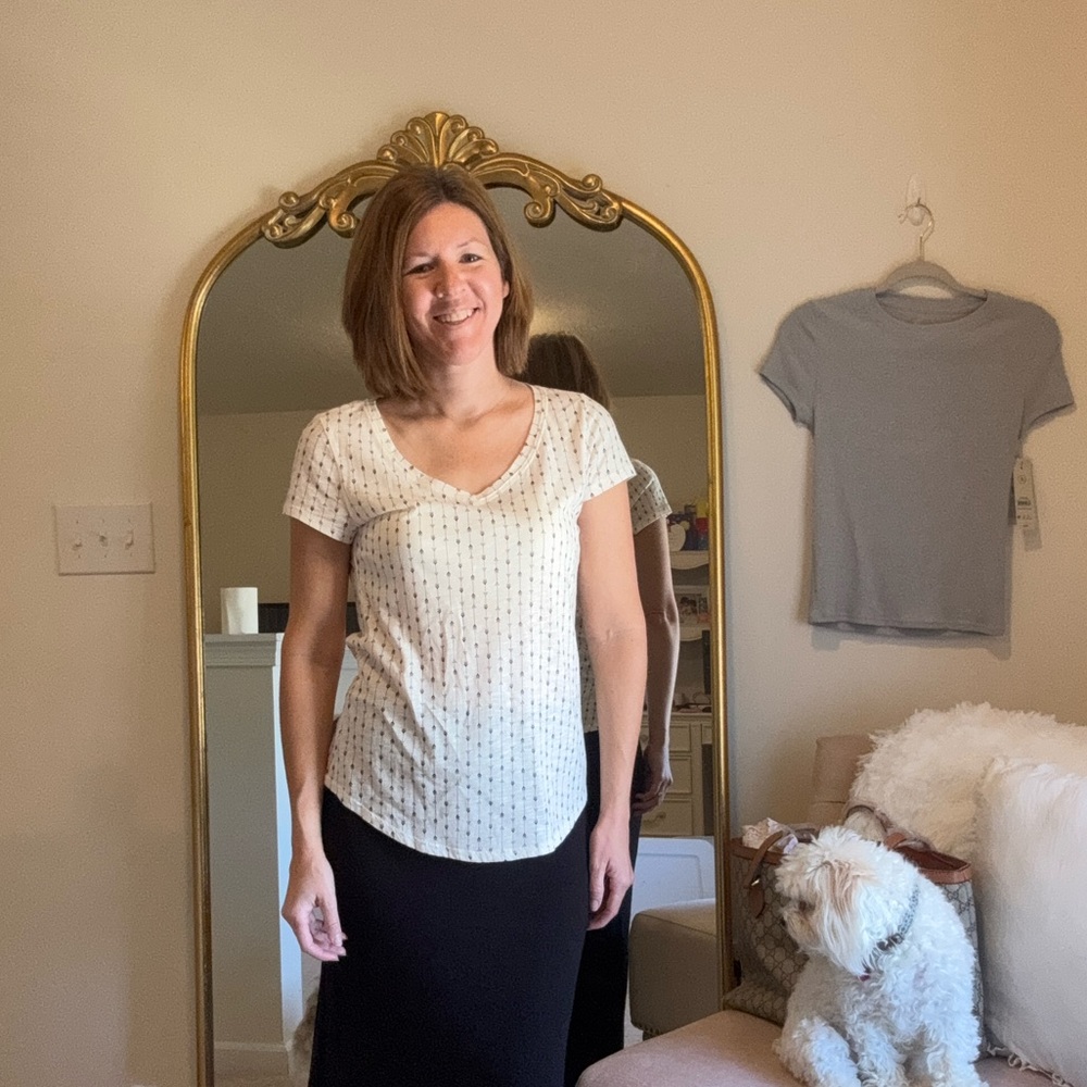 Maurices black and white arrow Bohemian V-neck short sleeve